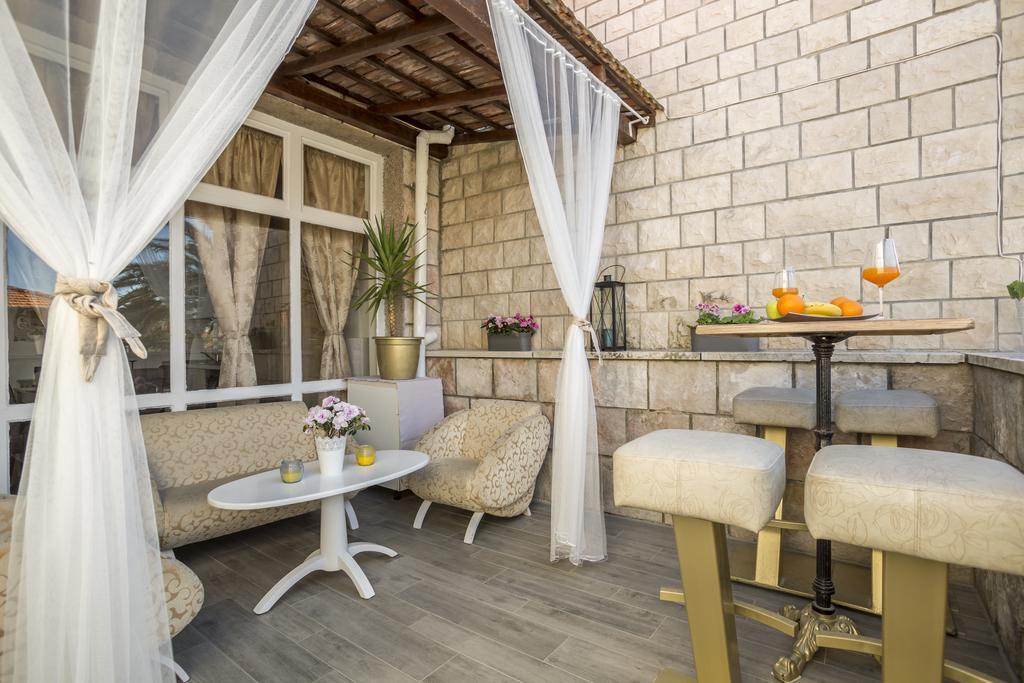 Apartments Marija Supetar Exterior photo