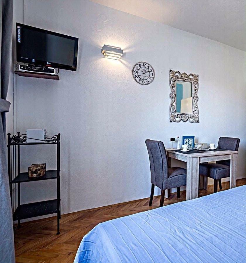 Apartments Marija Supetar Exterior photo